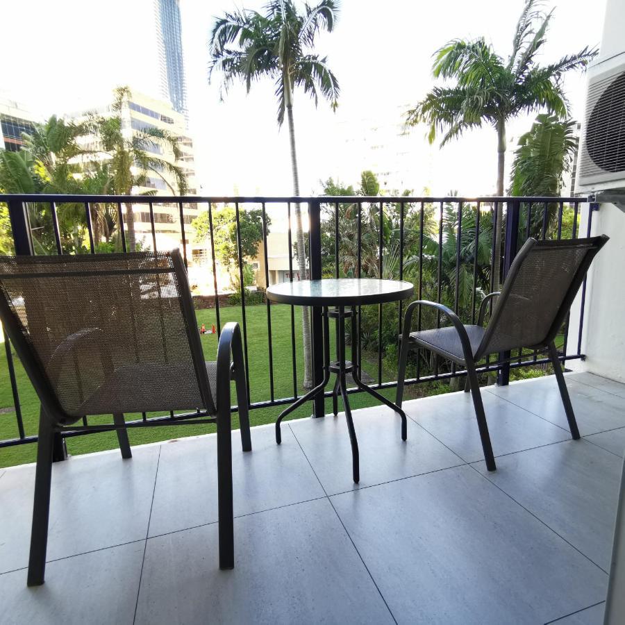 Condor Apartments By Gold Coast Premium Exteriör bild